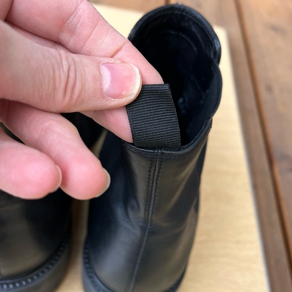 Vagabond Shoemaker Kenova Black Leather Chelsea Chunky Sole Ankle Boot Sz EU 40 - Picture 5 of 16